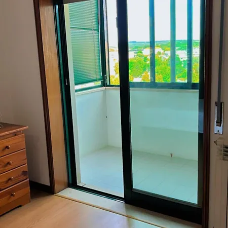 Homestay szállás Duplo Com Varanda No Centro De Viseu